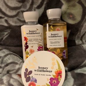 Bath and Body Works Honey WildFlower